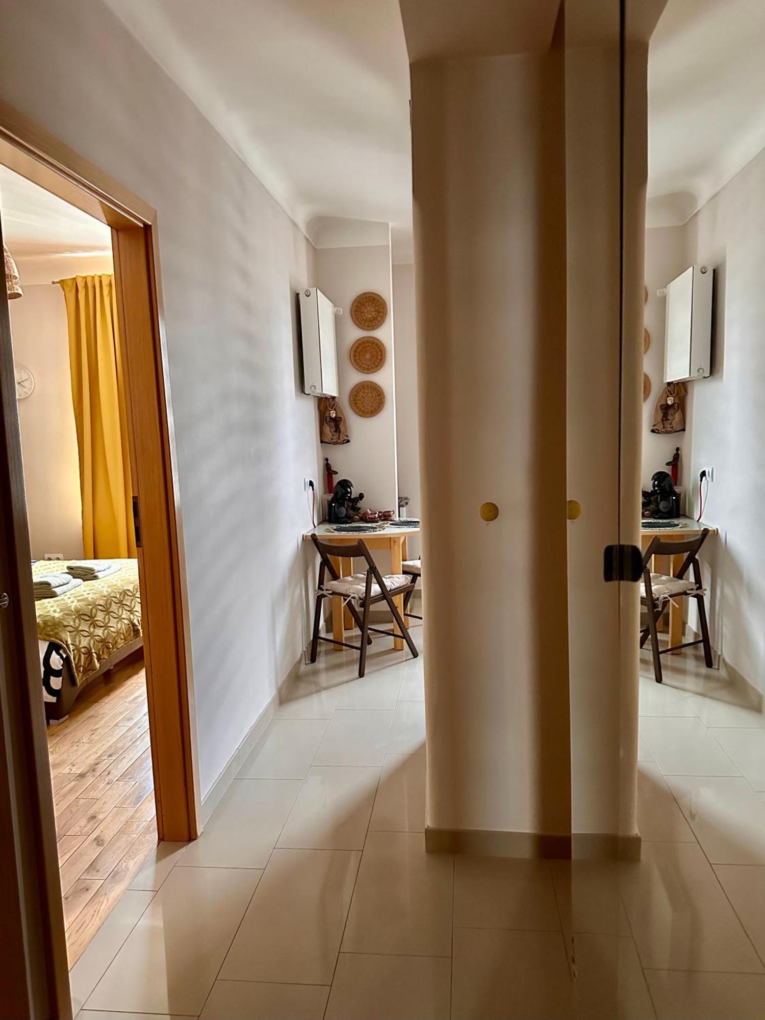 Africa Apartment Varsovia Exterior foto